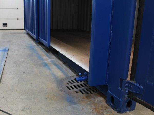 20ft Hi Cube Container (9′ 6″ high) suitable for IBC storage Sliding Door | 20ft High Cube Container for IBC Storage with Sliding Door